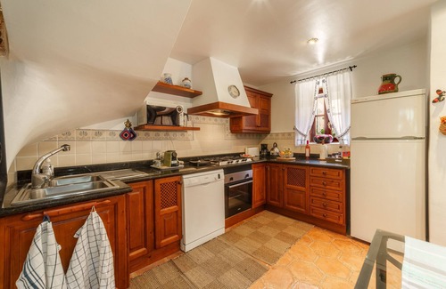 Ariany Ski Chalet | Ca na Sabatera Semi-detached House with Private Pool in Ariany