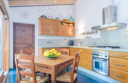 Vilafranca de Bonany Villa | CA NA SIONA - Villa with private pool in Vilafranca de Bonany. Free WiFi