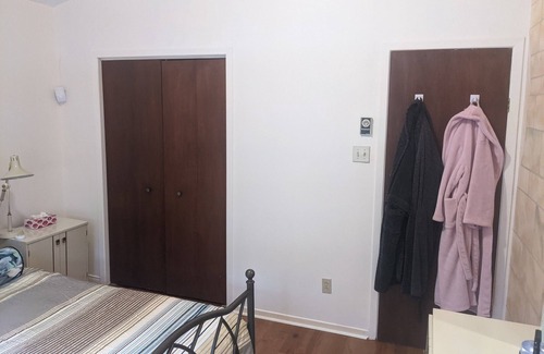 Sainte-Marguerite-du-Lac-Masson House | LaTulippe House -Quiet forest as a backyard!