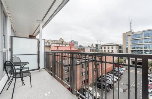 Rock Bay Condo | Be the civilised cityzen in Cityzen