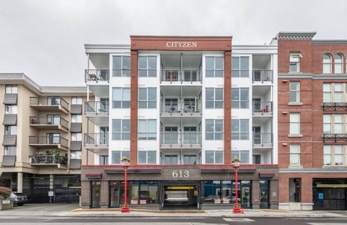Rock Bay Condo | Be the civilised cityzen in Cityzen
