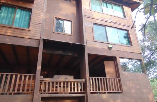 Mazamitla Ski Chalet | Cabaña dentro del Bosque para 24 Personas
