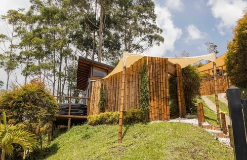 Guatape Cabin | Cabaña en Guatape para 50 personas