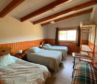 Malalcahuello House | Cabaña Malalcahuello con playa de Rio