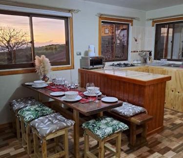 Hanga Roa House | Cabaña Nukutiare