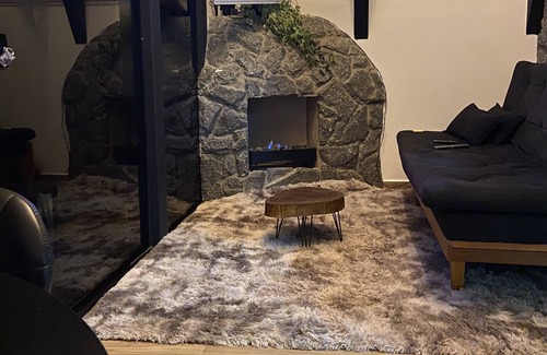 Baependi Cabin | Cabana Raízes: A-frame com Vista Para as Montanhas