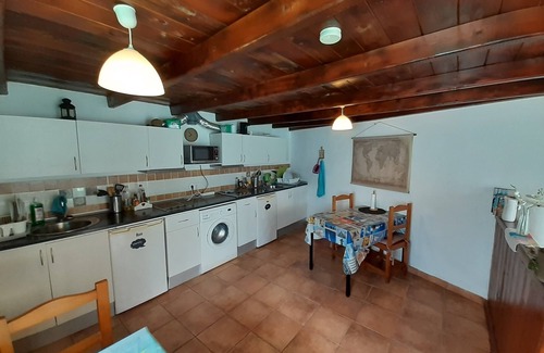 Tinajo House | CABANAS VOLCAN CAPELLANIA CAMPO