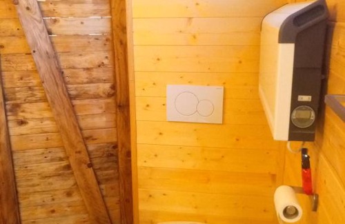 Lessive Hotel | Cabane de l'Ermitage