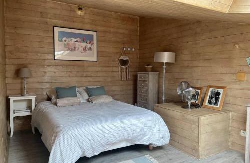 Gruissan Plage Apartment | Cabane des Flamants YourHostHelper