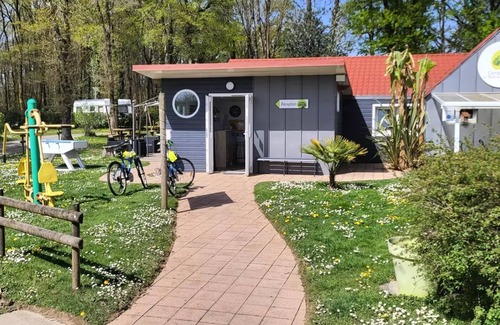 Pontchateau Cabin | Cabane Etoilée - 4,5 m² - Without sanitary facilities - Electricity not included 2 persons