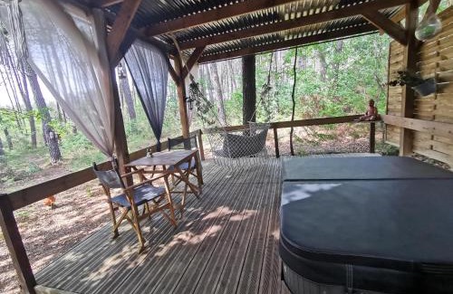 Taller House | Cabane Spa 40
