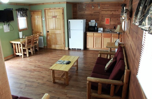 Crown Point Cabin | Cabin 1 - Jean Lafitte Harbor