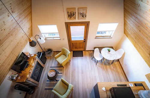 Stevenson Hotel | CABIN 4 WITH OUTDOOR SOAKING TUB