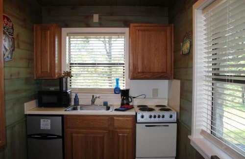 Dennis House | Cabin Four On Stony Point