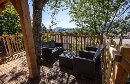 Urcuray Cabin | Cabin located in a natural environment, located between sea and mountain.