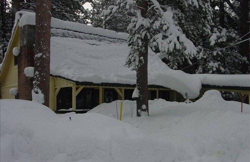 Sierra Tract Cabin | Cabin on Meadow, Near Lake/Heavenly Resort $100nt. After Oct 31, 408-315-2408