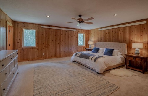 Sublette County Apartment | Cabin on Private Ranch Sleeps 10