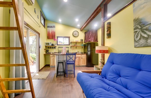 Supply Cabin | Cabin w/Deck & Fire Pit: 2 Mi to Holden Beach!