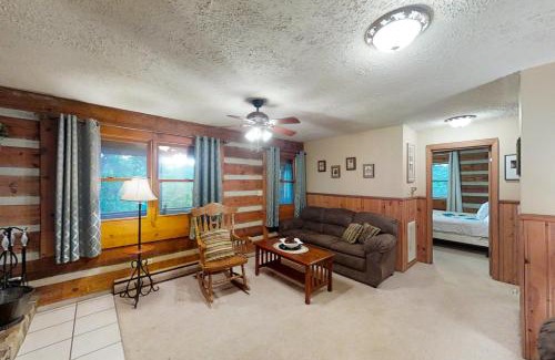Bryson City House | Cabin with Mountain View