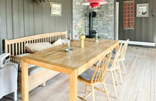 Rauland House | Cabin With Mountain View Near Lake Totak