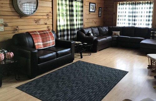 Stanton Cabin | Cabin with wi-fi sleeps 10