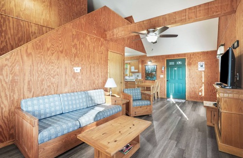 Logan Cabin | Cabins In Hocking - Retreat cabin #7