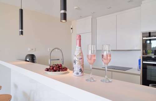 Marbella Apartment | Cabopino Boutique Apartment