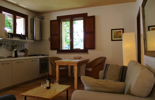 Sarsina Apartment | Cabraldi Apartment Magnolia With Pool And Panoramic View. No children.