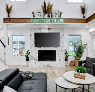 North San Antonio - SAT House | Cactus Club - A Birdy Vacation Rental