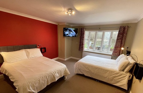 Berrington Hotel | Cadmore Lodge