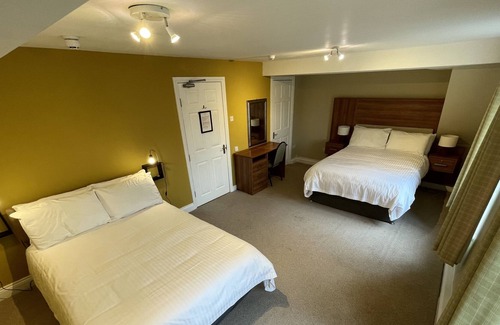 Berrington Hotel | Cadmore Lodge