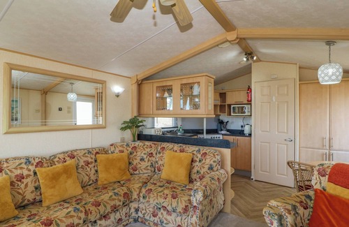 Amlwch Cottage | CAE GOG, pet friendly, country holiday cottage in Cemaes Bay