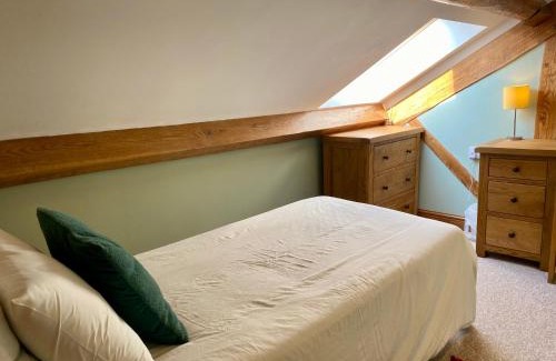 Llanbrynmair House | Cae Madog Barn