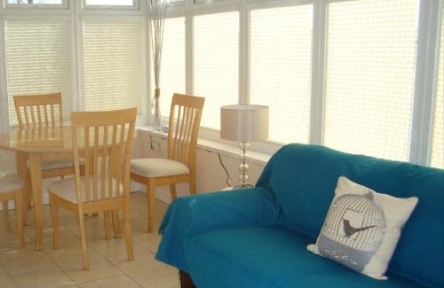 Llandyssiliogogo House | Caerhafod Llangrannog