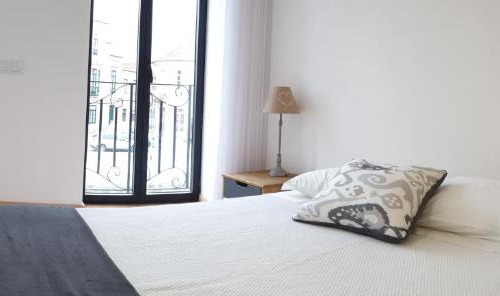 Aveiro House | Cais dos Mercantéis City House