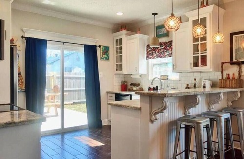 Lake Charles House | Cajun Cabin at Penn Properties