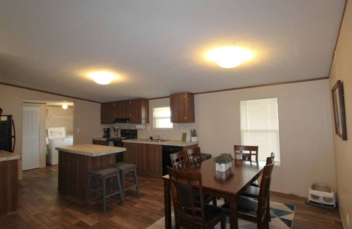 Many Apartment | Cajun Cove .