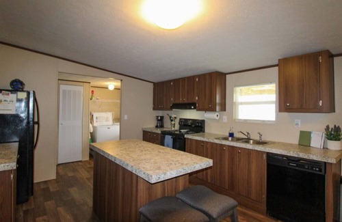 Many Apartment | Cajun Cove .