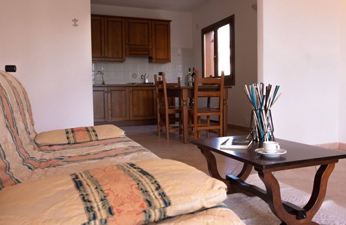 Sos Alinos Apartment | Cala Viola Trilo 1.5Km From The Sea, Orosei, Italy