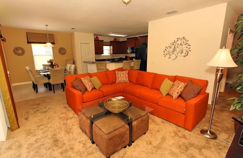 Calabria House | ⛱ Calabria at Westside – Just Mins to Disney and 192 Area - South Facing Pool ☀
