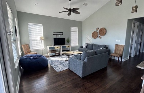 Hackberry Condo | Calcasieu Condo Unit A in Hackberry, LA