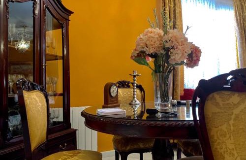 Ubeda House | Caldereros 11