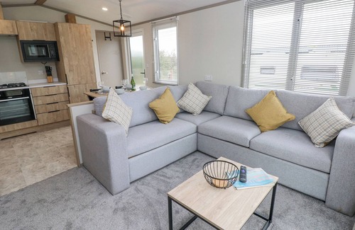 Hasguard Cross Cottage | CALDEY, family friendly, with a garden in Little Haven