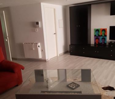 Lugo Apartment | CaLi Apart Center