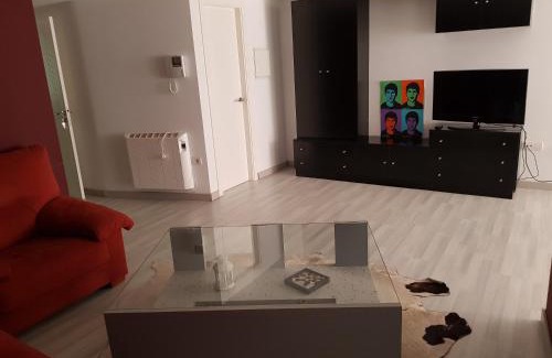 Lugo Apartment | CaLi Apart Center