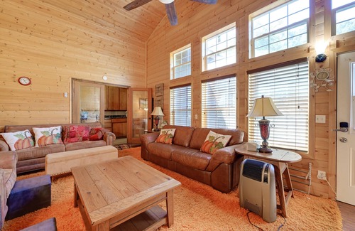 California Hot Springs Cabin | California Hot Springs Creekside Treehouse Cabin
