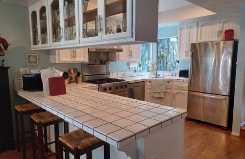 Old Towne House | California Dreamin’-Book Now 4 Fall Getaway🌊2Rooftop Decks-Relax on Shoreline 🏖️