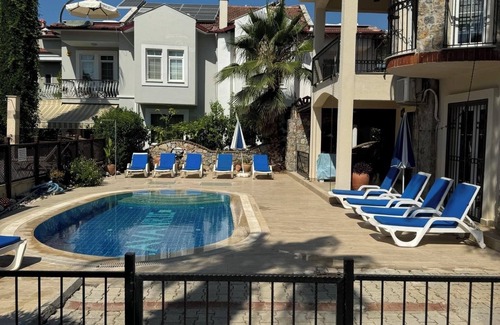 Fethiye City Center Villa | Calis Beach - Beautiful 4 bedroom villa with private pool and WiFi