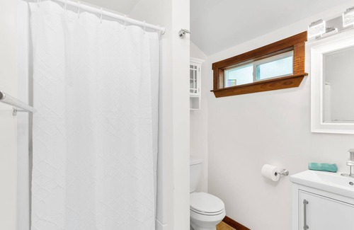 Calistoga Apartment | Calistoga Cutie!