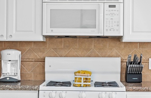 Calistoga Apartment | Calistoga Living + Pets Welcome!